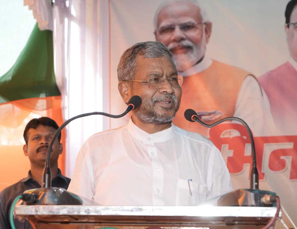 झारखंड में लगातार घट रही है आदिवासियों की आबादी : बाबूलाल मरांडी